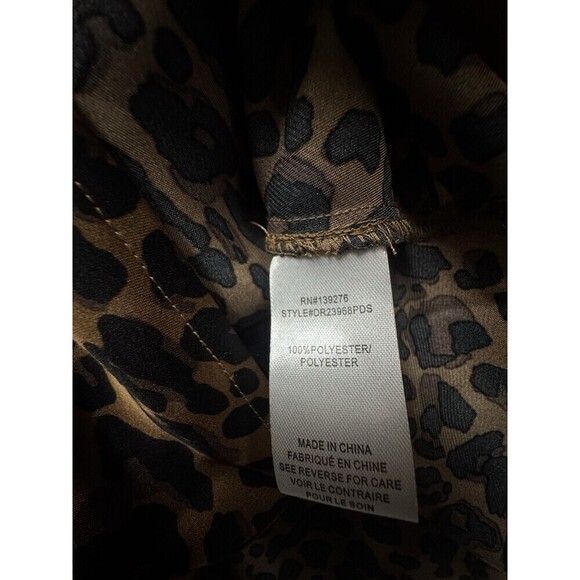 DR2 Blouse Womens XL Brown Black Button Up Long Sleeve Animal Print Satin - Picture 5 of 10